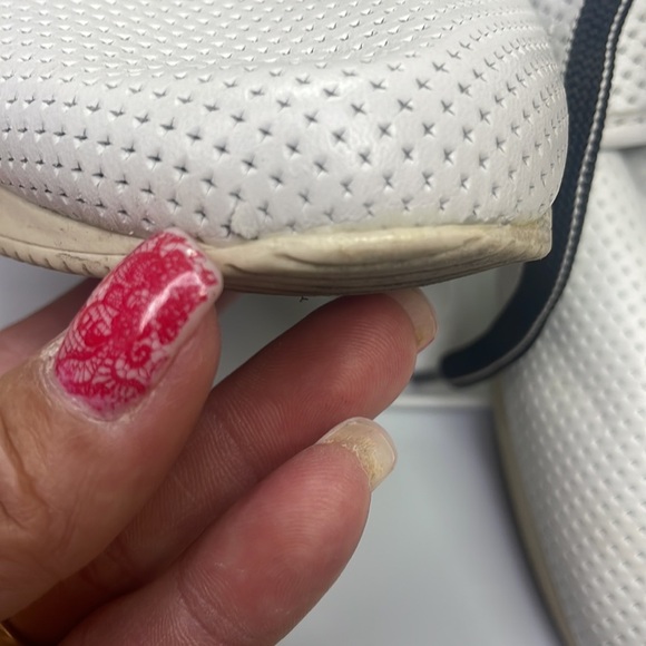 Naturalizer Perforated White Leather‎ Sneakers size 12 M - Picture 9 of 9